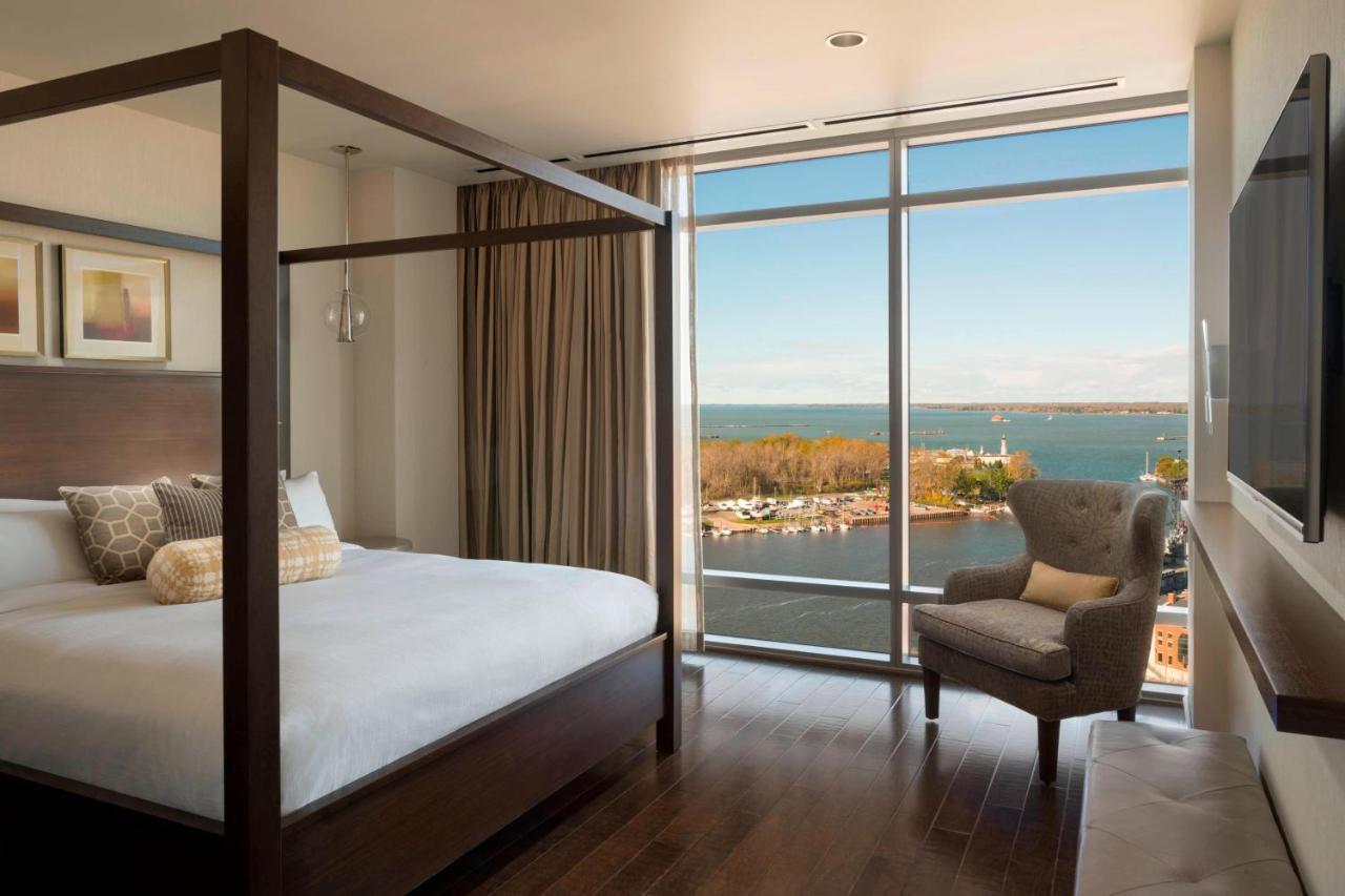 Buffalo Marriott At Lecom Harborcenter Eksteriør billede