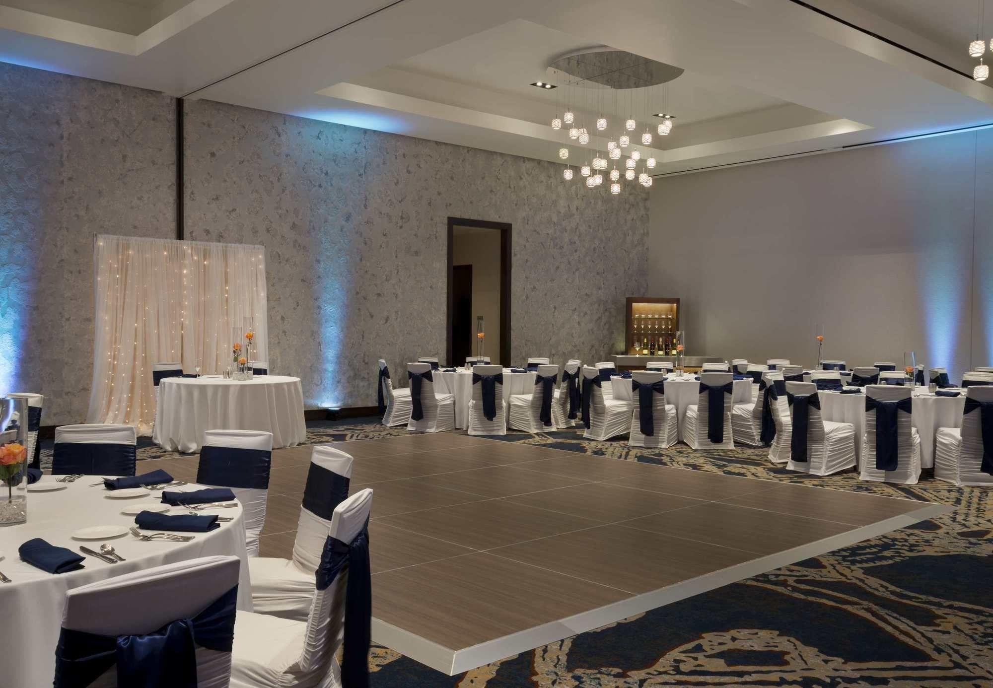 Buffalo Marriott At Lecom Harborcenter Eksteriør billede