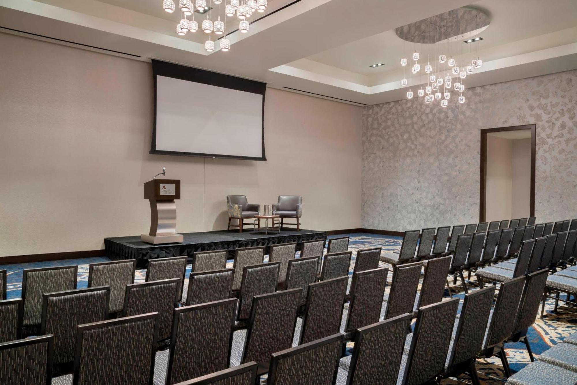 Buffalo Marriott At Lecom Harborcenter Eksteriør billede