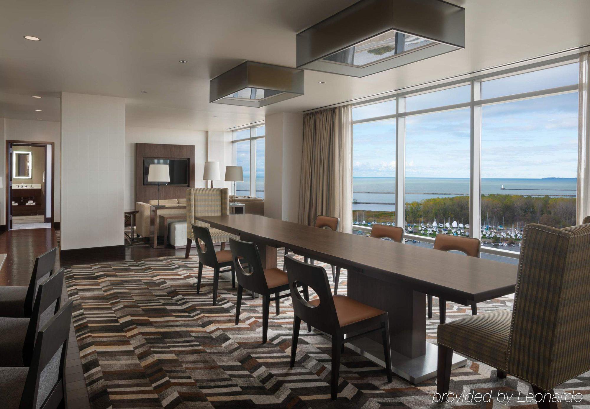 Buffalo Marriott At Lecom Harborcenter Eksteriør billede