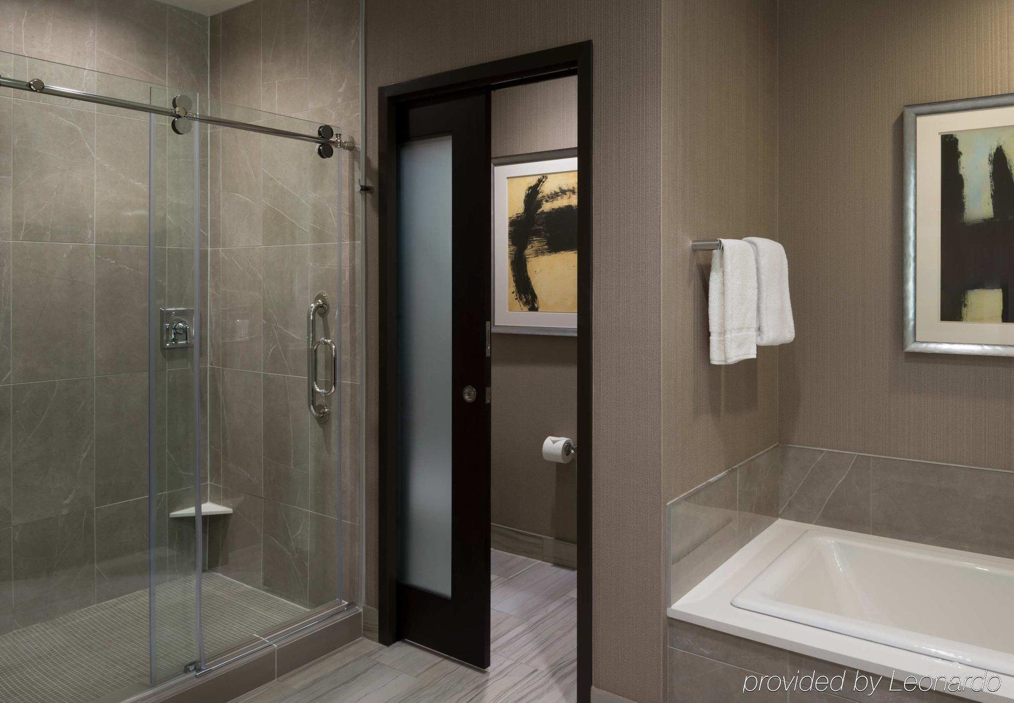 Buffalo Marriott At Lecom Harborcenter Eksteriør billede